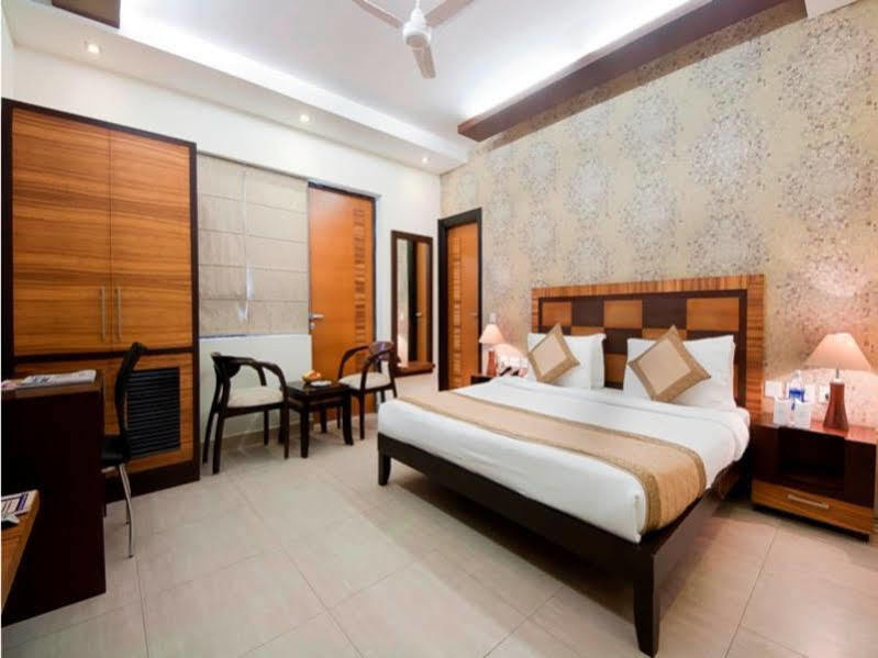 Royal Residence Gurgaon Eksteriør bilde